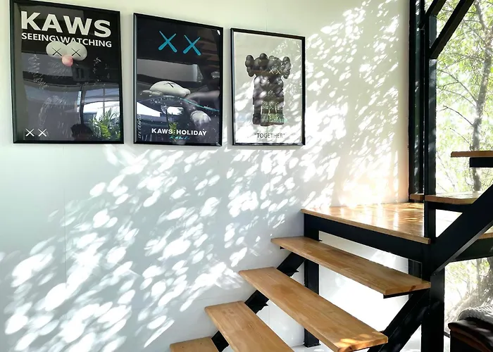 Peaceful & Contemporary Duplex Escape